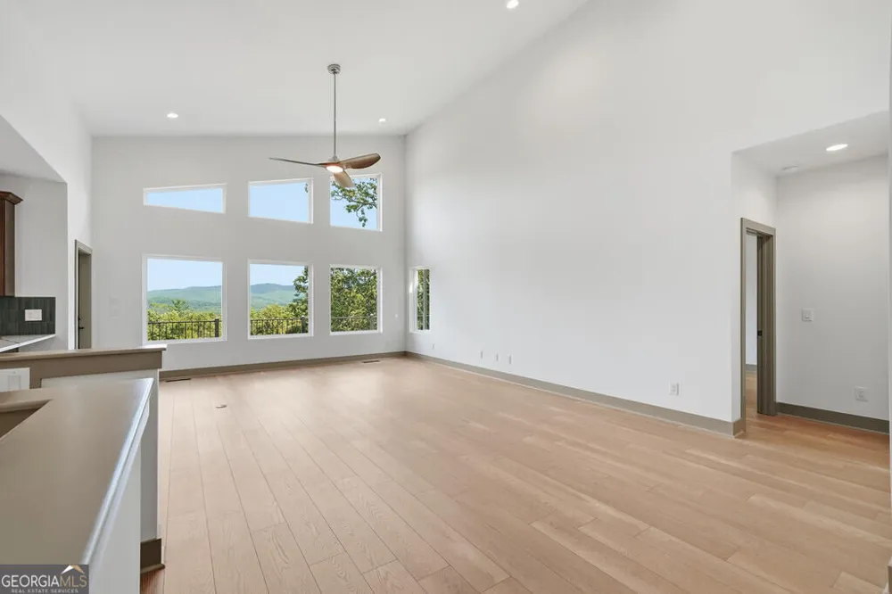 156 Sky High DR Ellijay, GA 30536