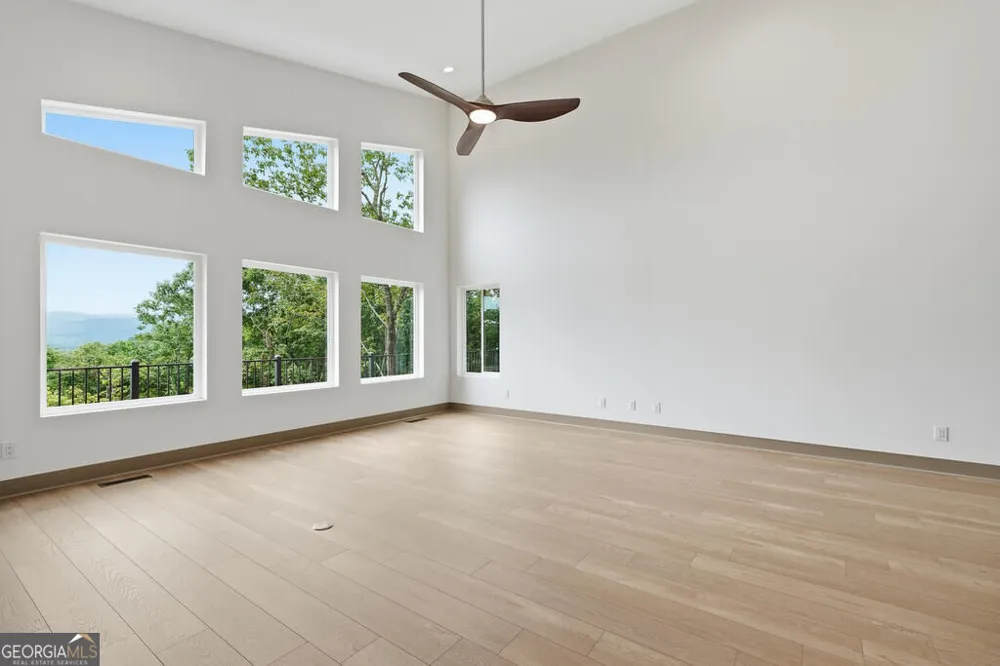 156 Sky High DR Ellijay, GA 30536