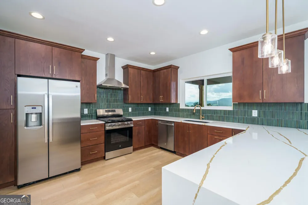 156 Sky High DR Ellijay, GA 30536