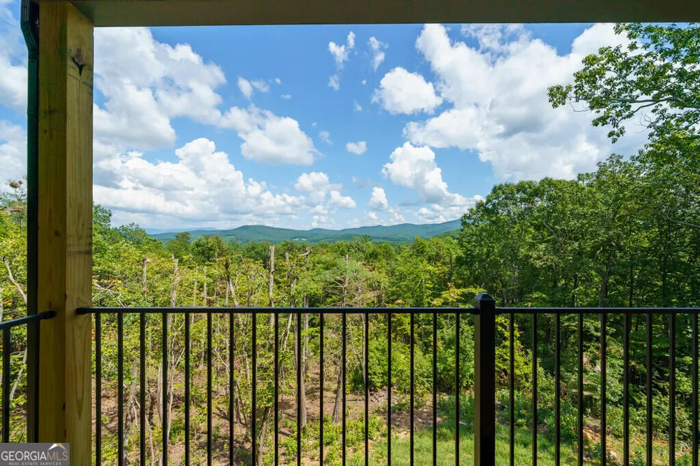 156 Sky High DR Ellijay, GA 30536