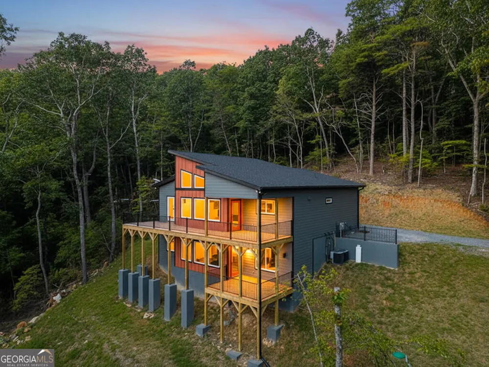 156 Sky High DR Ellijay, GA 30536