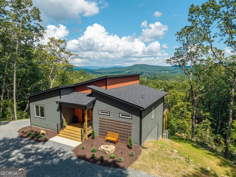 156 Sky High DR Ellijay, GA 30536