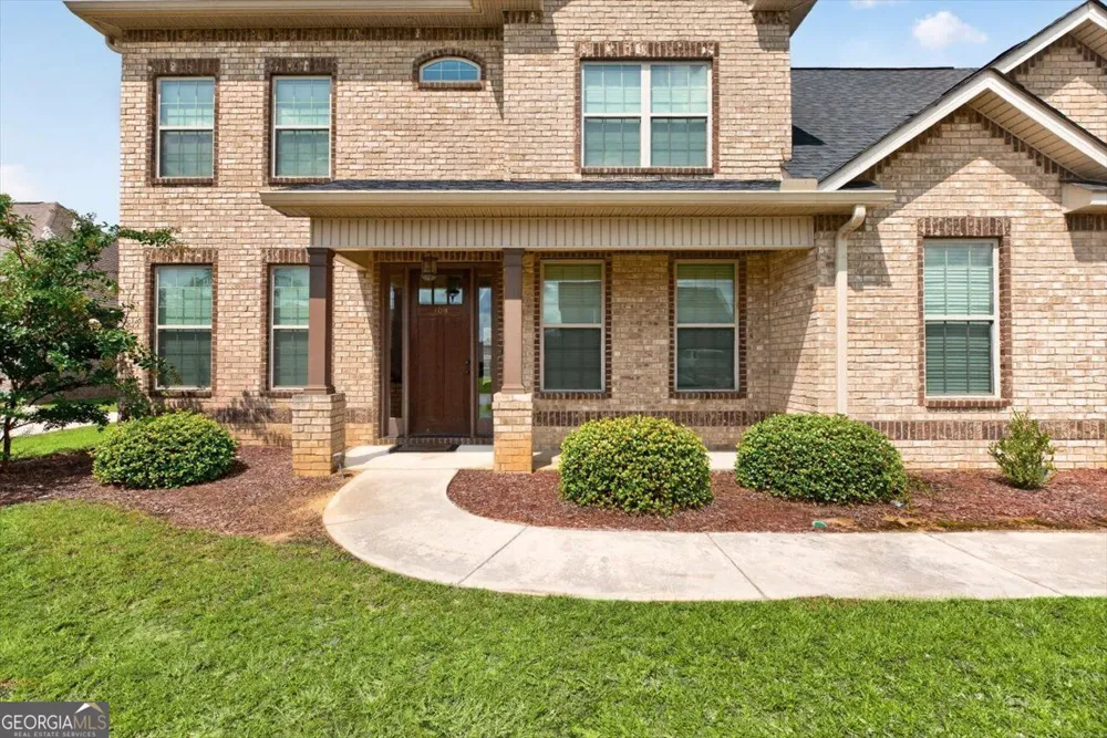 109 Charlotte DR Bonaire, GA 31005