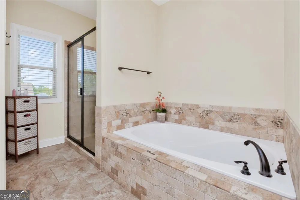 109 Charlotte DR Bonaire, GA 31005