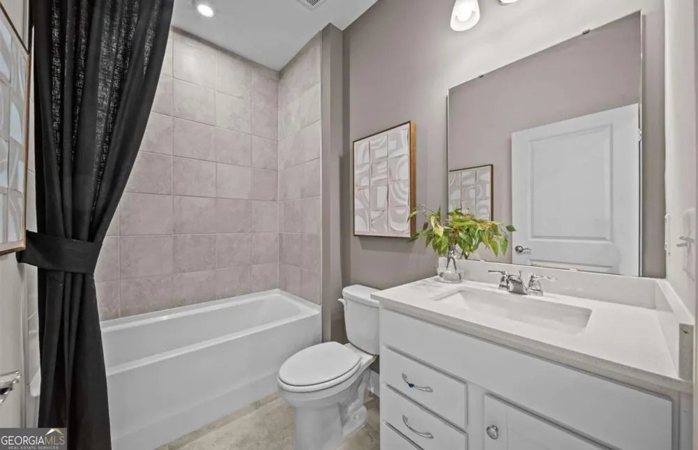 4264 Karenwood CIR Powder Springs, GA 30127