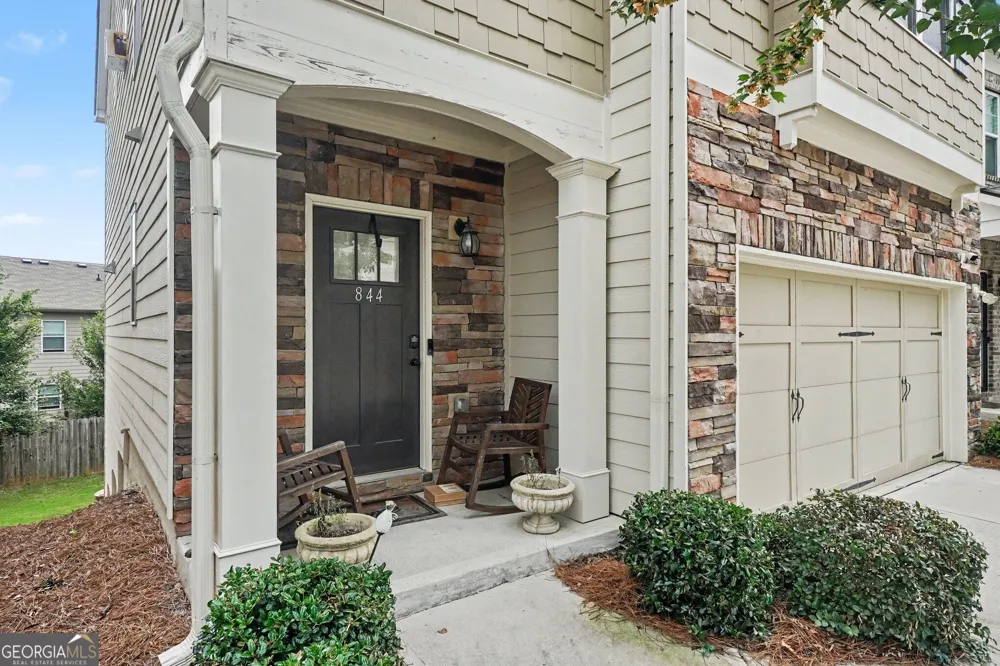 844 Venture WAY Winston, GA 30331