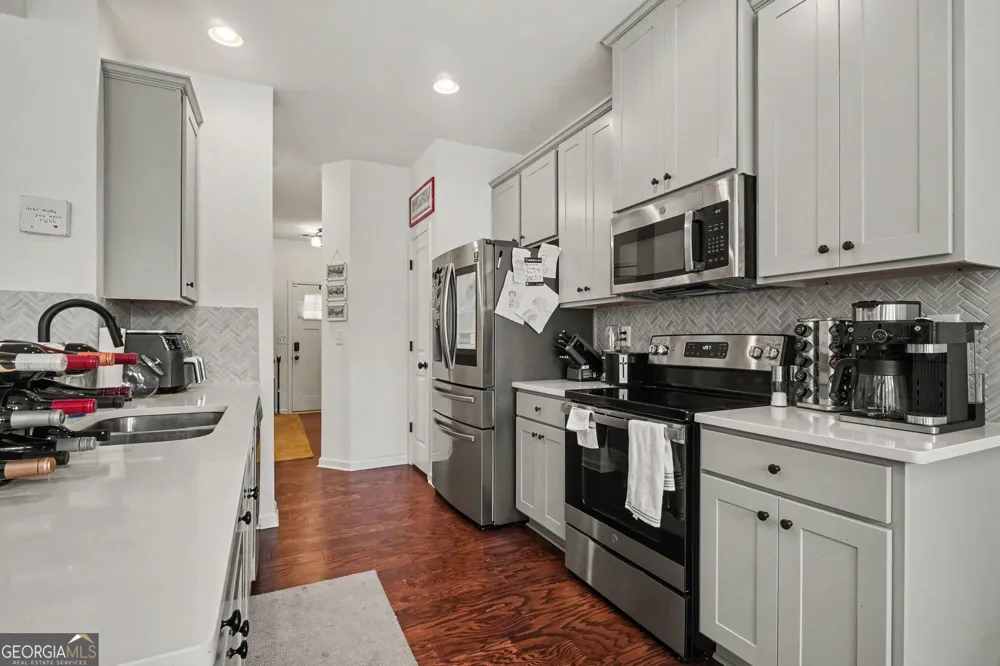 844 Venture WAY Winston, GA 30331
