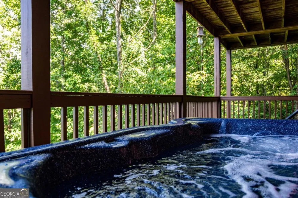 469 Mountain High DR Mineral Bluff, GA 30559