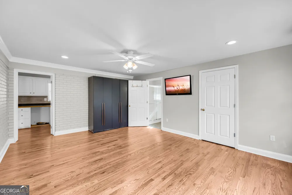 45 Smith Overhead Bridge RD Commerce, GA 30530
