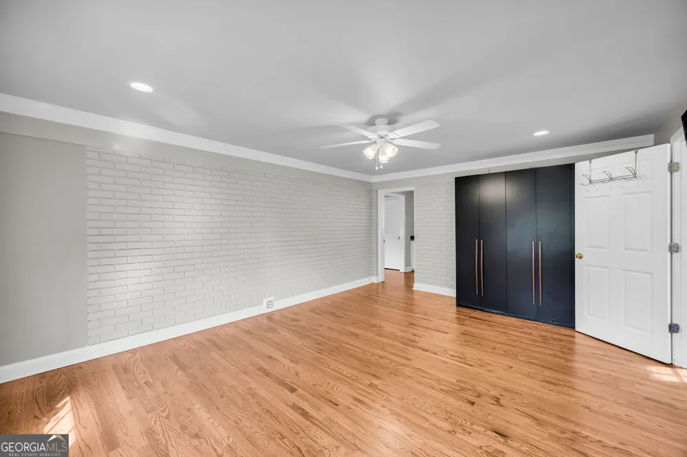 45 Smith Overhead Bridge RD Commerce, GA 30530