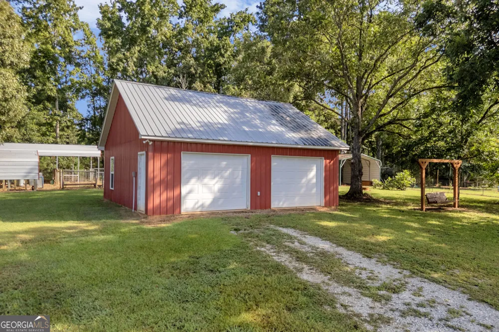 45 Smith Overhead Bridge RD Commerce, GA 30530