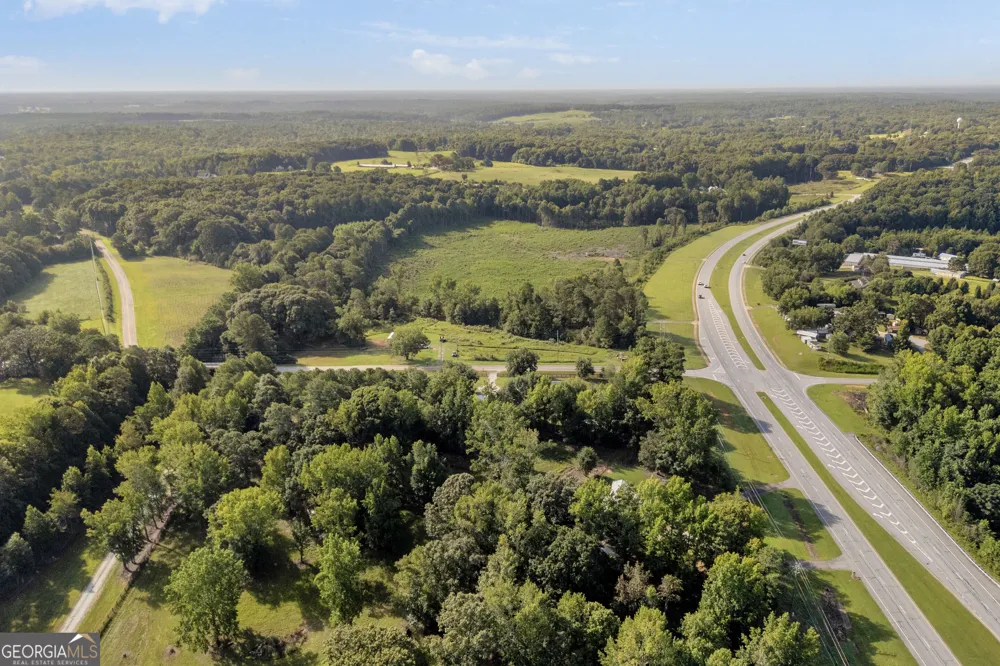 45 Smith Overhead Bridge RD Commerce, GA 30530