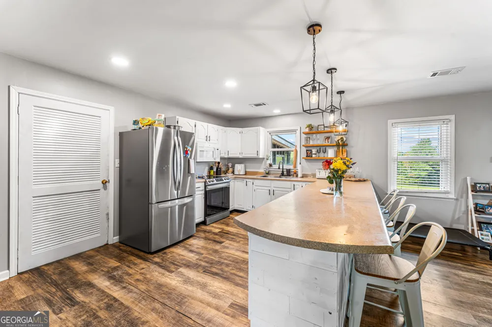 211 Allen Rd Musella, GA 31066
