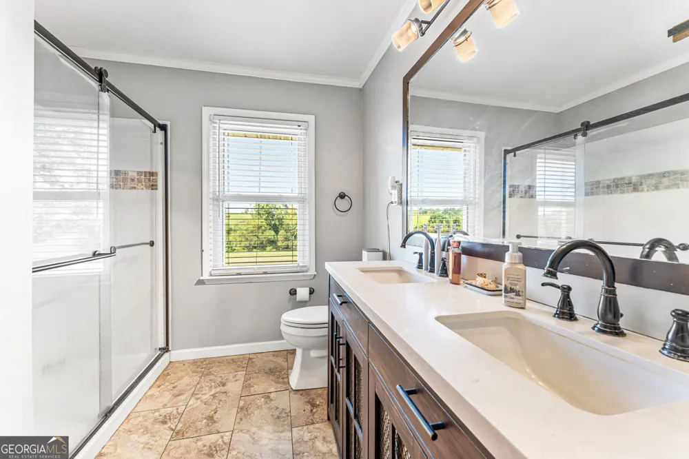 211 Allen Rd Musella, GA 31066