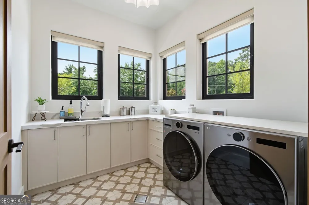 1770 Mayfield RD Alpharetta, GA 30009