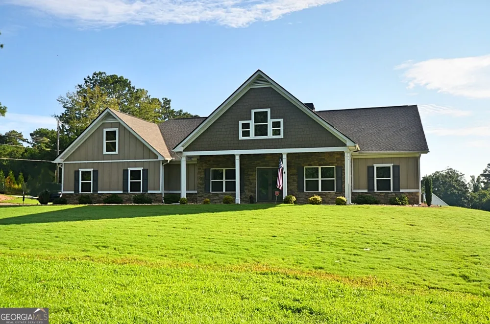 415 PJ East RD Covington, GA 30014