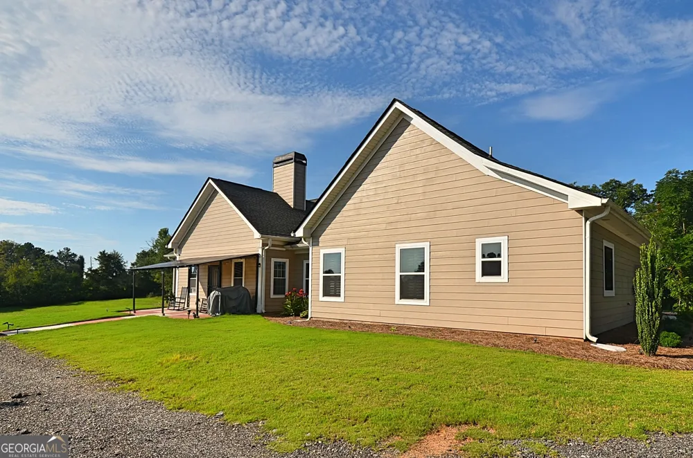 415 PJ East RD Covington, GA 30014