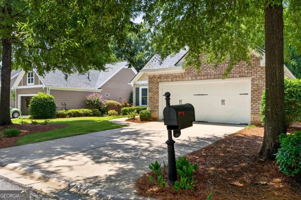 6615 Marlow DR Cumming, GA 30041
