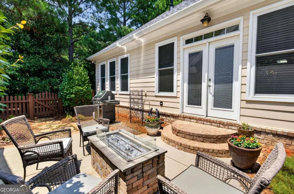 6615 Marlow DR Cumming, GA 30041