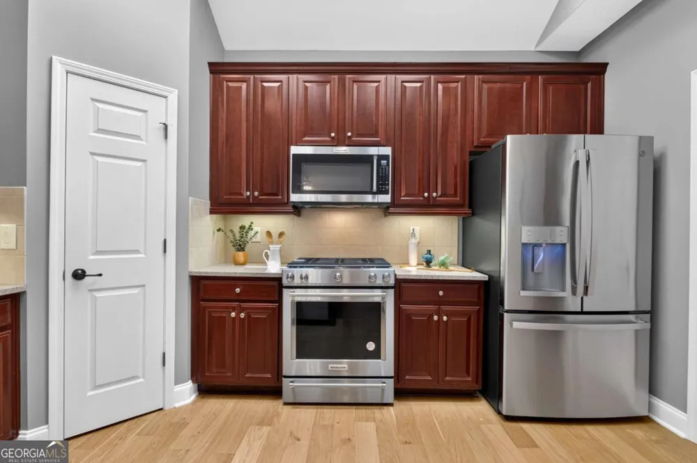 6615 Marlow DR Cumming, GA 30041