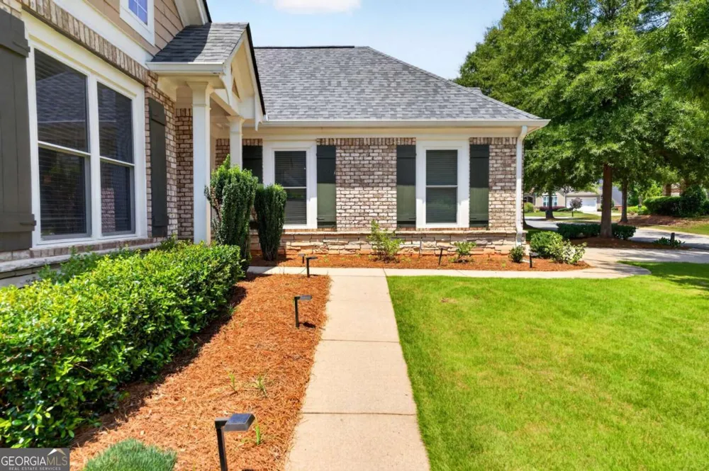 6615 Marlow DR Cumming, GA 30041