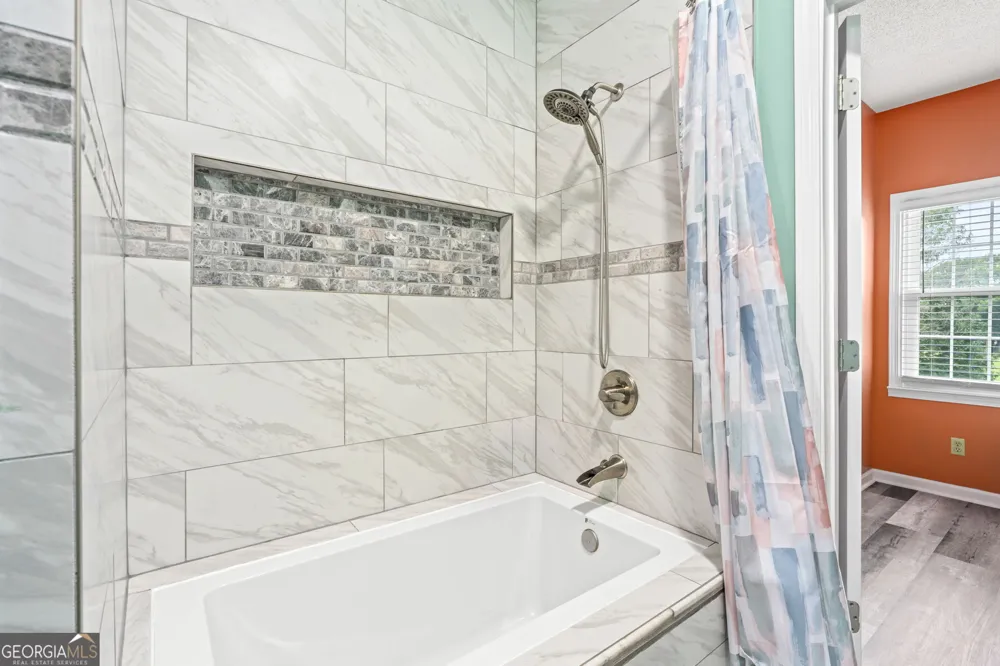 174 Oakview Way Roanoke, AL 36274