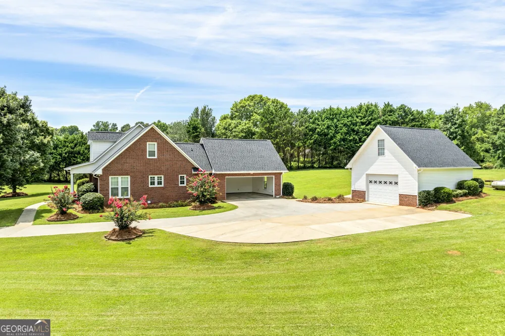 174 Oakview Way Roanoke, AL 36274