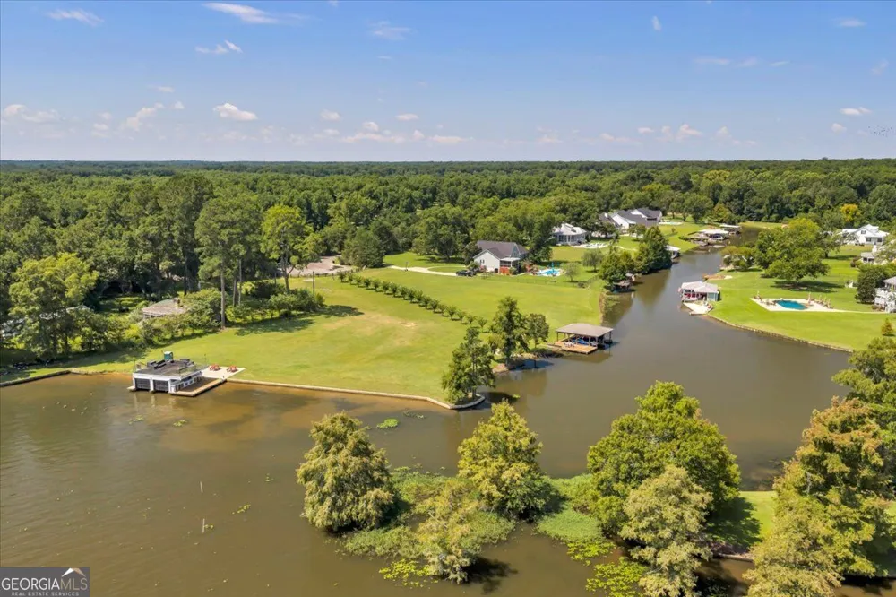 113 Rose Lane Cobb, GA 31735