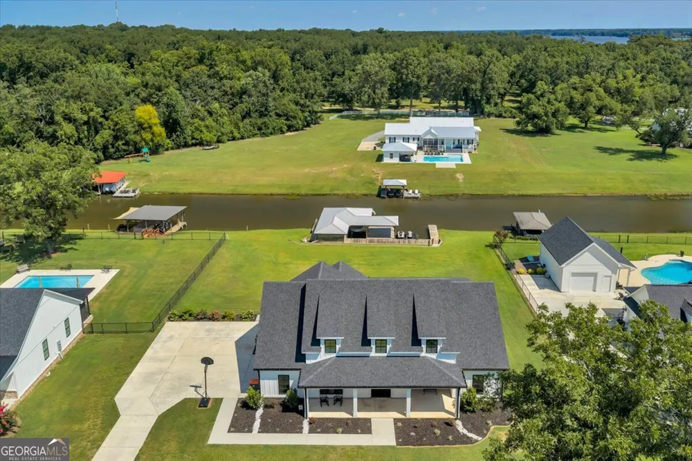 113 Rose Lane Cobb, GA 31735