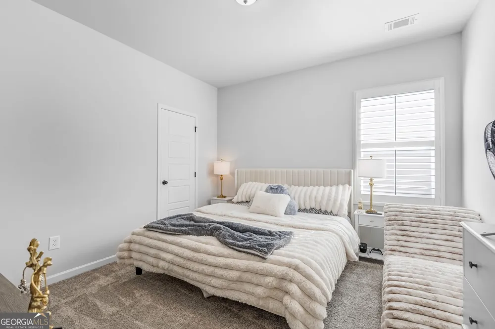 5317 Fox Hill LN Oakwood, GA 30566