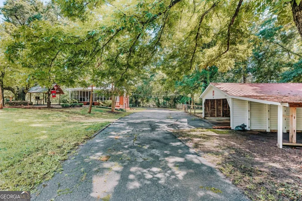 345 Jefferson River RD Athens, GA 30606