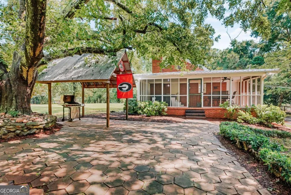 345 Jefferson River RD Athens, GA 30606