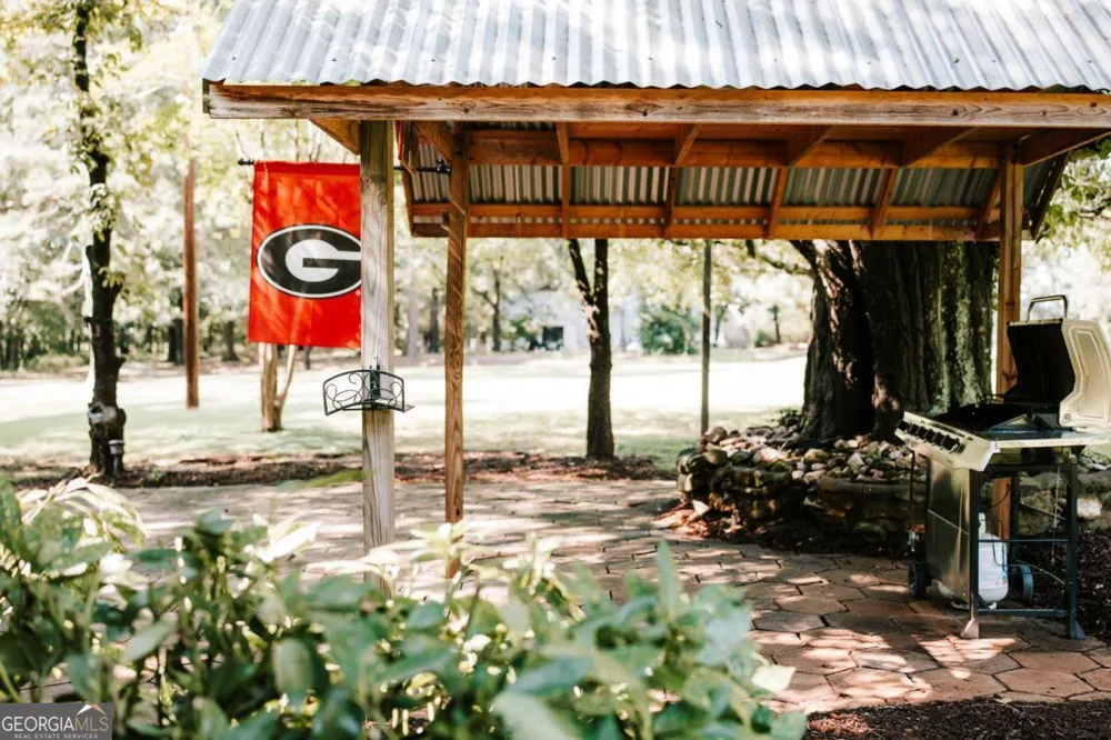 345 Jefferson River RD Athens, GA 30606