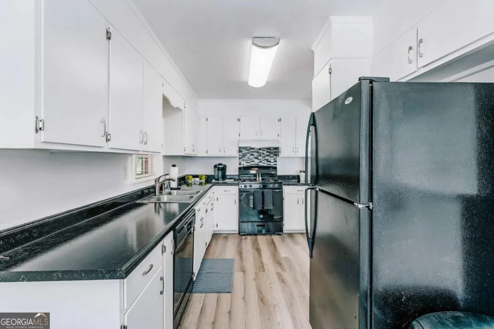 345 Jefferson River RD Athens, GA 30606