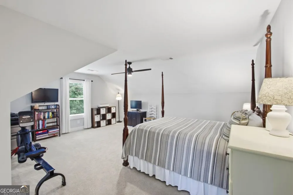 579 New Cut RD Braselton, GA 30517