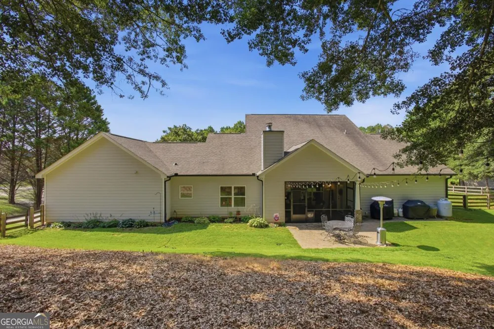 579 New Cut RD Braselton, GA 30517