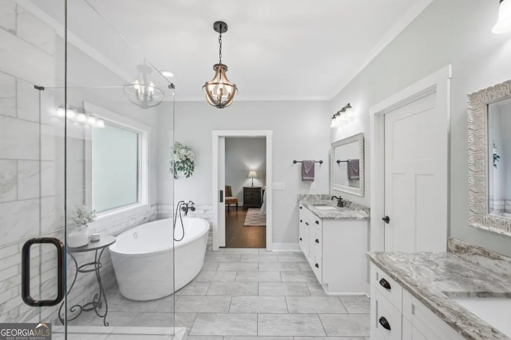 579 New Cut RD Braselton, GA 30517