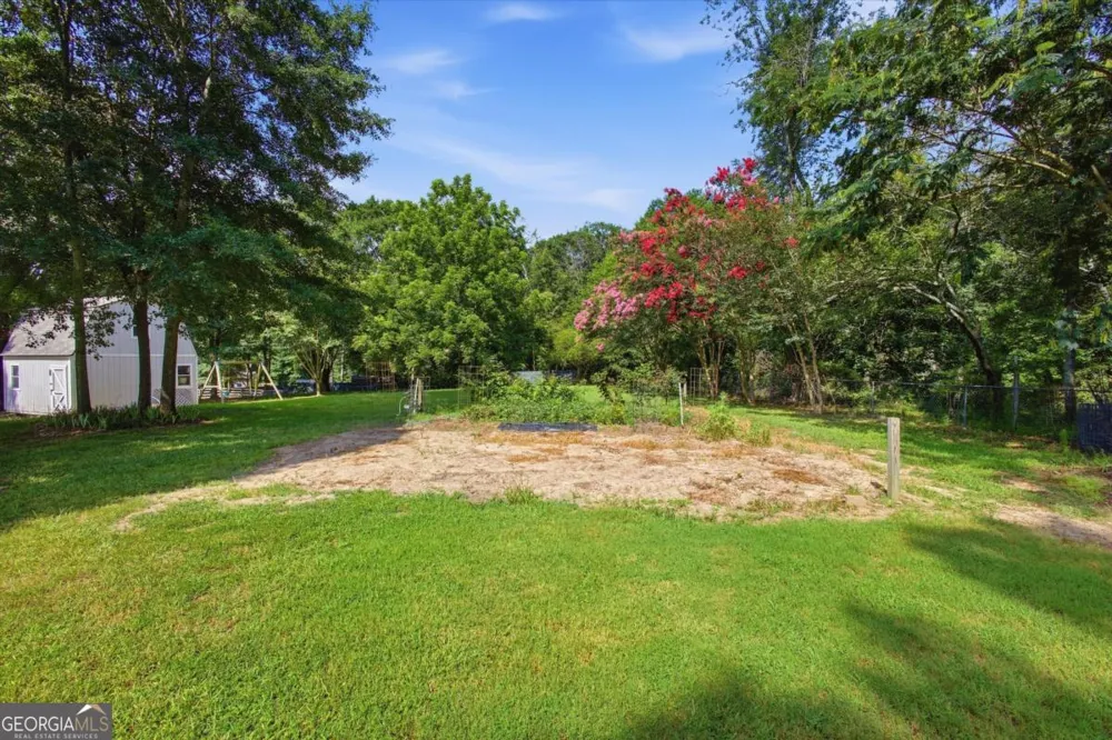579 New Cut RD Braselton, GA 30517