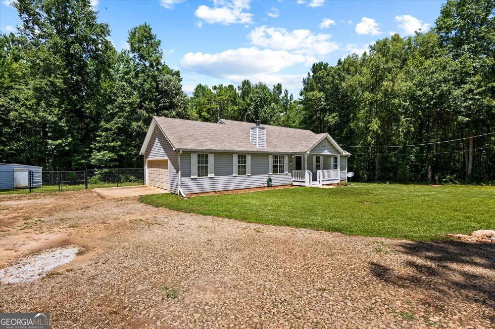 190 Smoak Field RD Griffin, GA 30223