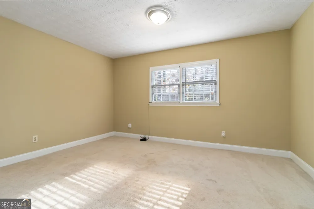 888 Chartley DR Lilburn, GA 30047