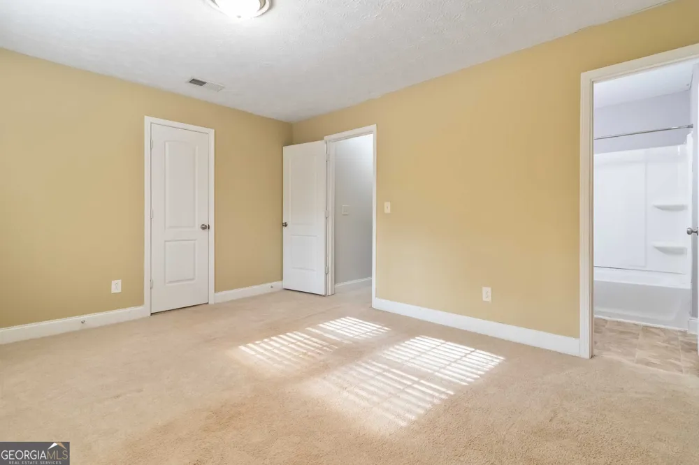 888 Chartley DR Lilburn, GA 30047