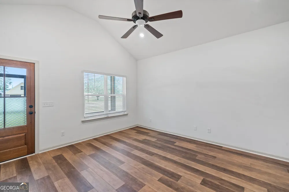 145 Waters Pembroke, GA 31321
