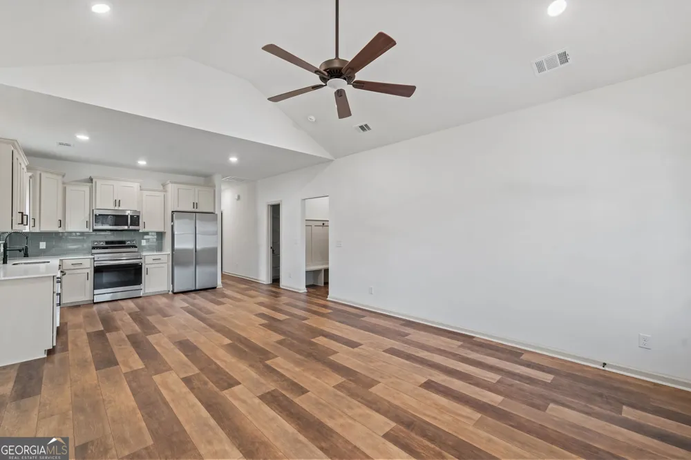 145 Waters Pembroke, GA 31321