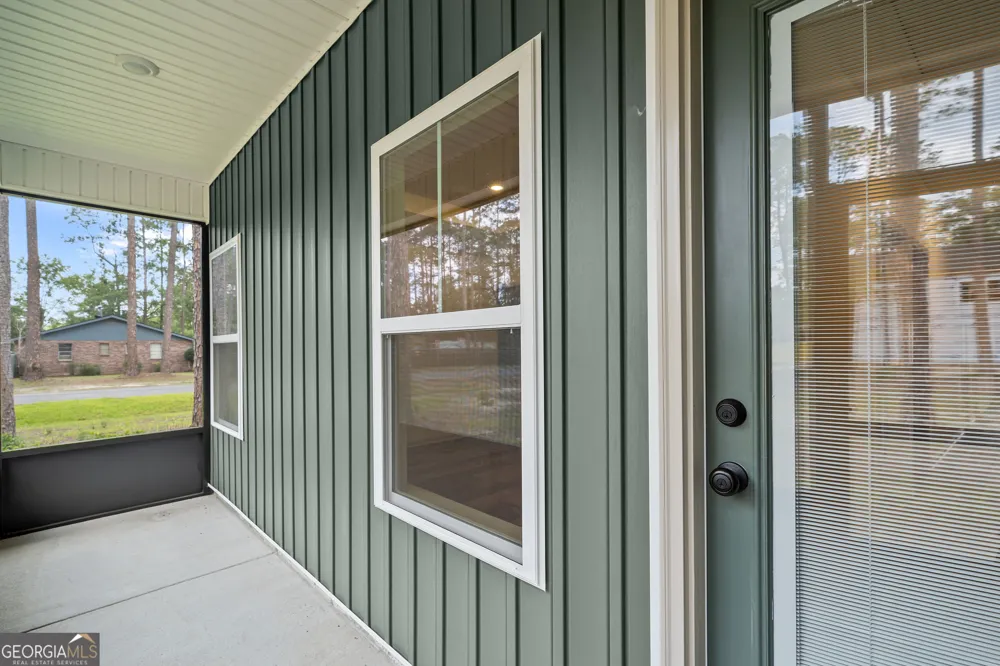 145 Waters Pembroke, GA 31321