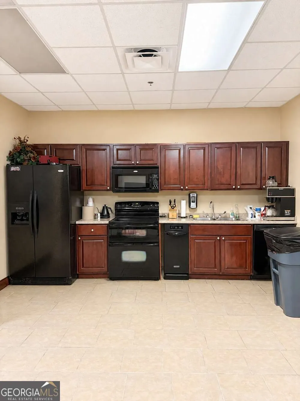 2791 Woodland TER Smyrna, GA 30080