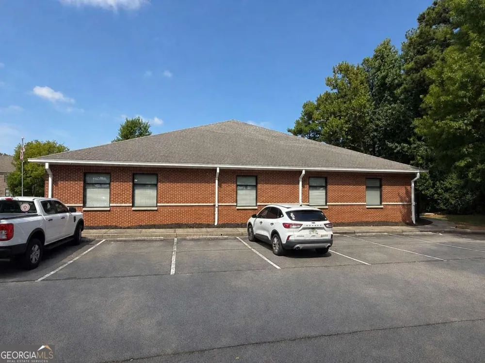 2791 Woodland TER Smyrna, GA 30080