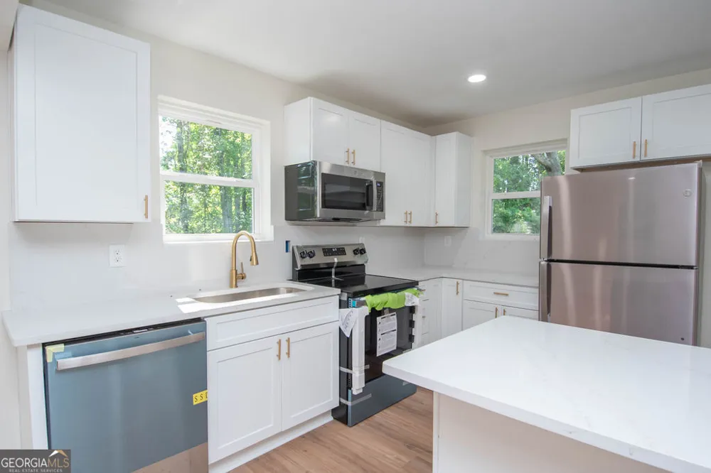618 S Harlem CIR LaGrange, GA 30241