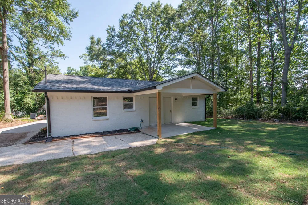 618 S Harlem CIR LaGrange, GA 30241