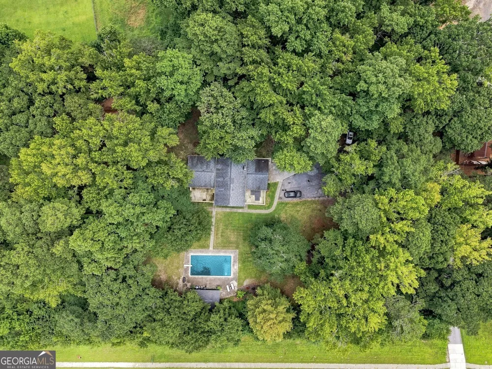 3806 Loganville HWY SW Loganville, GA 30052