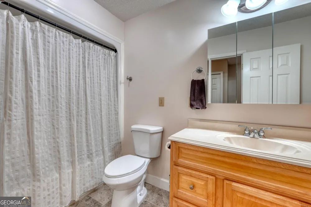 557 Grayce LN Hiawassee, GA 30546